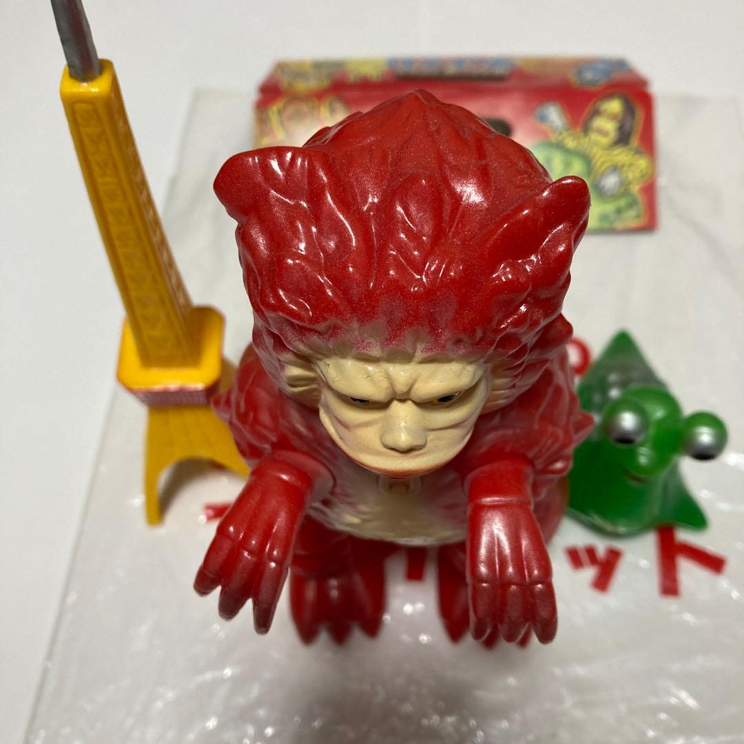 M 1号ガラモン、ナメゴン、東京タワー、ソフビ