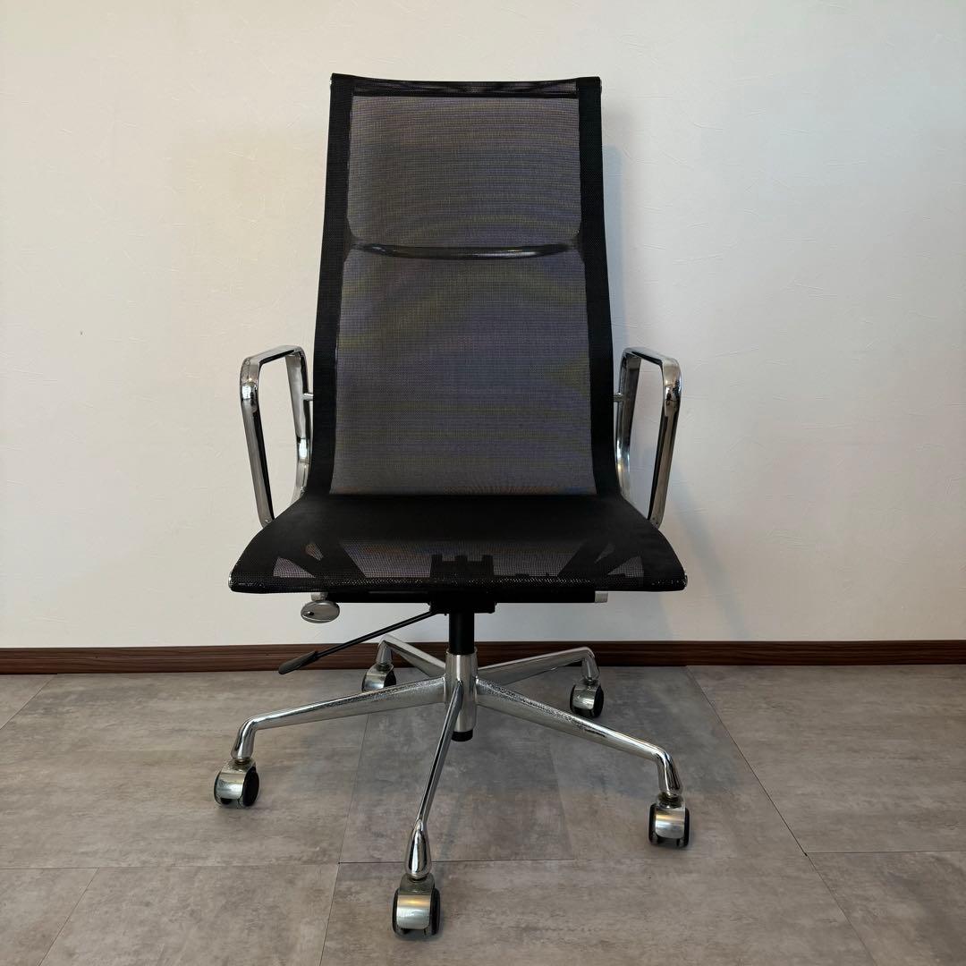 値下げ　アルミナムチェア イームズ メッシュ ブラック 黒 リプロダクト