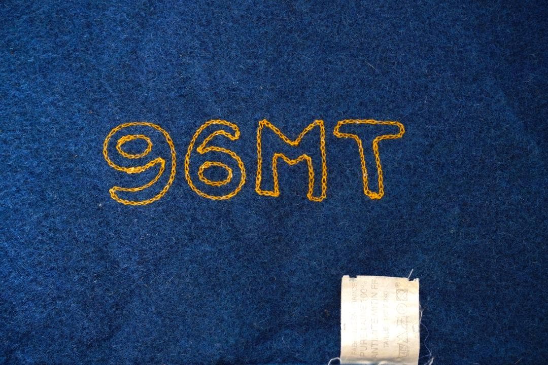 Pacific Furniture Pats Center スウェーデン軍ラグ