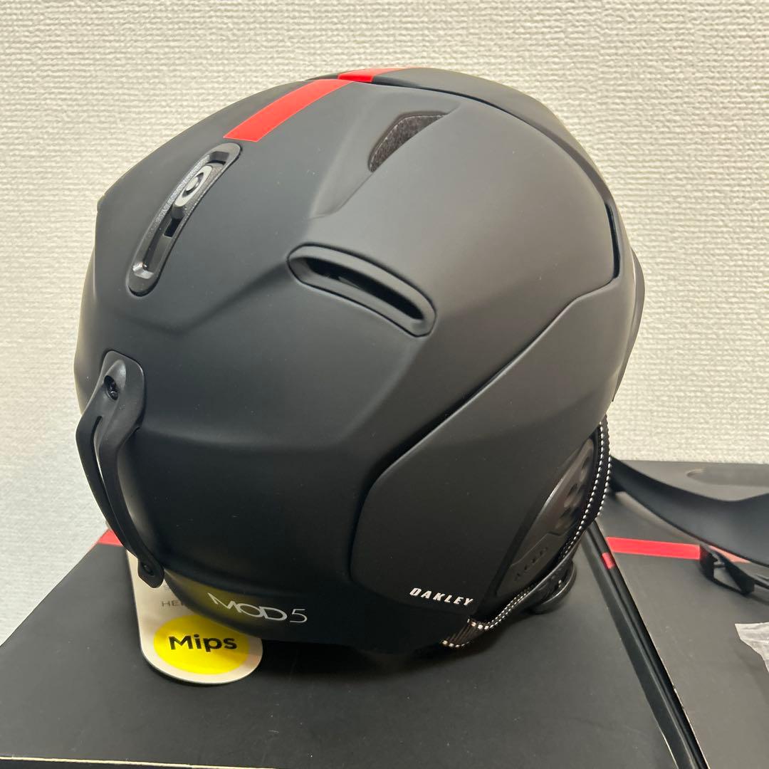 mod5 PRADA オークリー　コラボ　ヘルメット　新品未使用