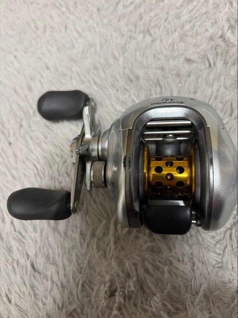 スコーピオンMg1001スピニングリール