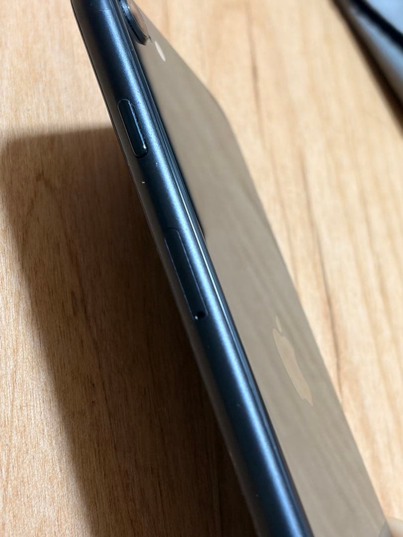 iPhone SE 第2世代 64GB ブラック SIMフリー 本体のみ