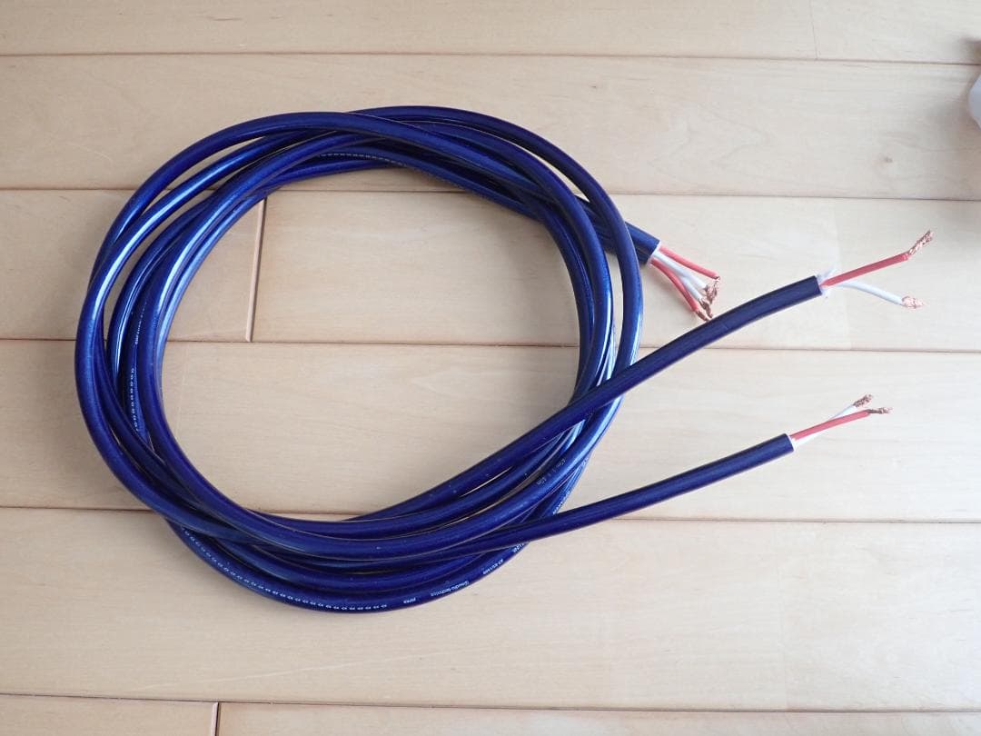 DALI MENTOR MENUET ダリ スピーカー　ケーブル付き