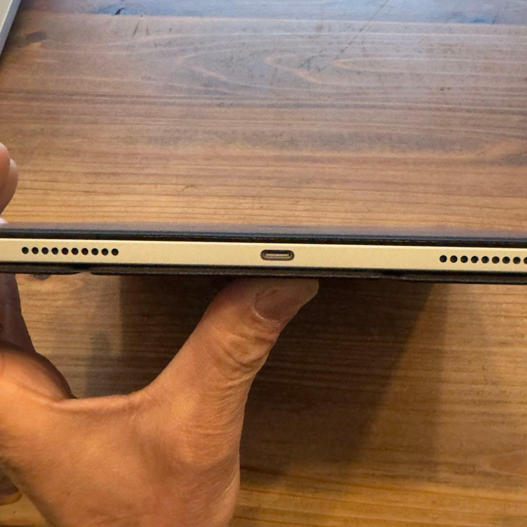 iPad Pro M2 12.9インチ Pencil、Smart Folio付き