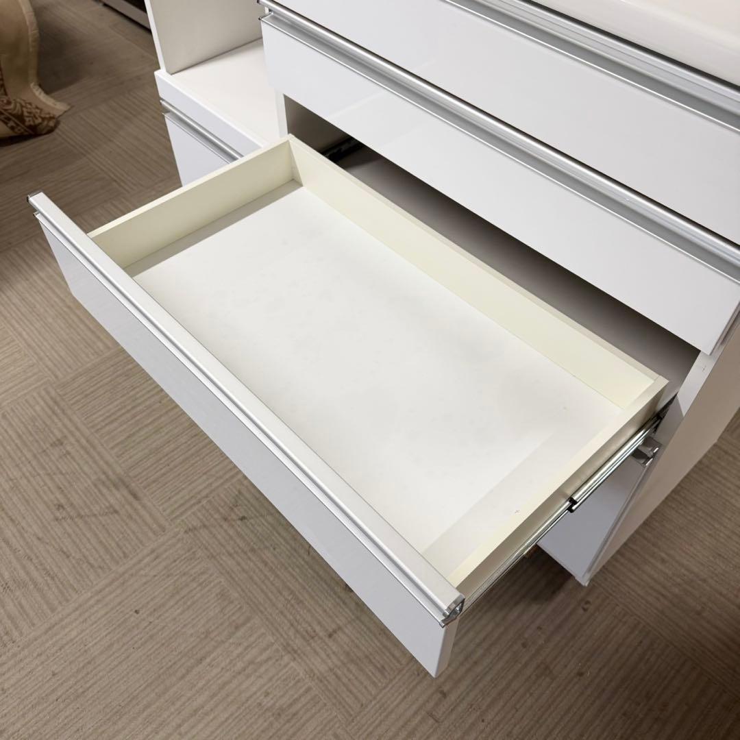 定価24万♪ 松田家具 117cm幅キッチンボード 食器棚 収納家具 鏡面仕上げ