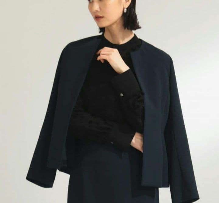 未使用 デミルクスビームス 上品 トリアセ ペプラムジャケット 38 ネイビー