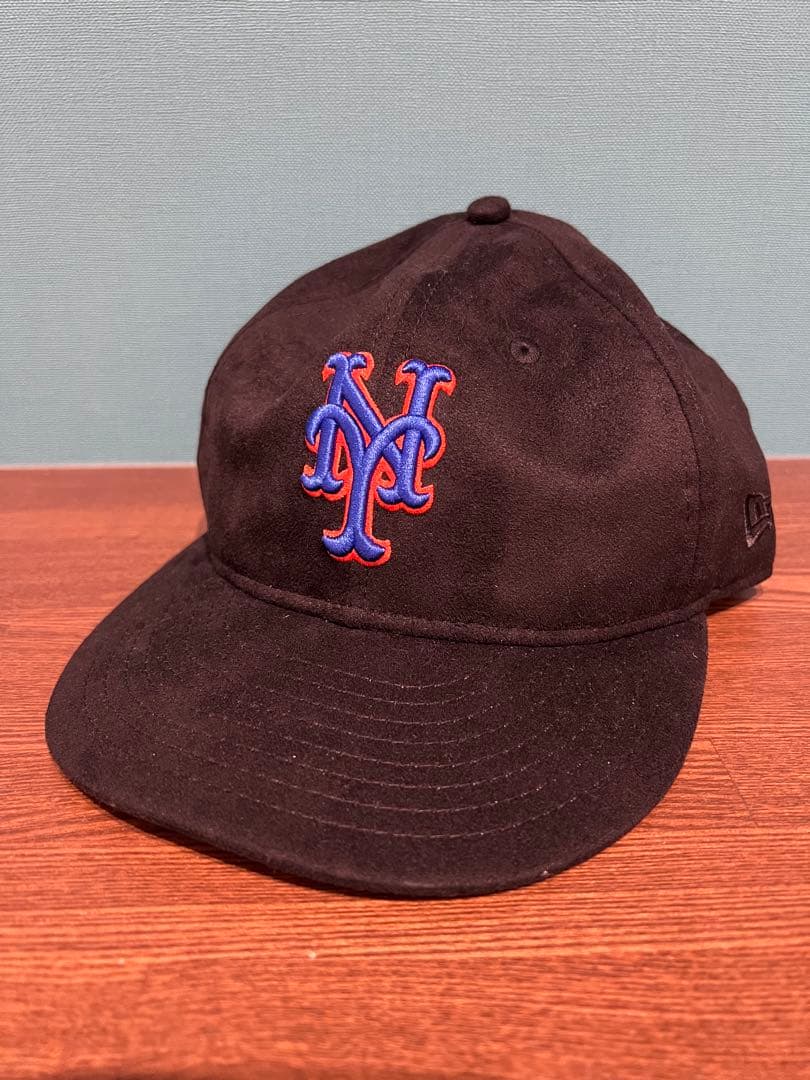 overwhelm hamburger × the cap