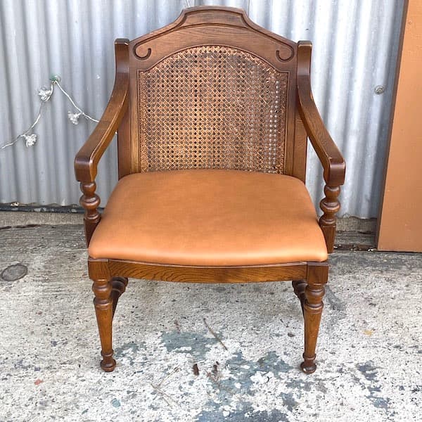 コスガ　アームチェア　クラシック　ジャパンビンテージ　木製椅子　ダイニング　A