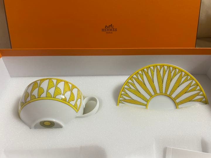 エルメス ソレイユ ドゥ エルメス カップ&ソーサー