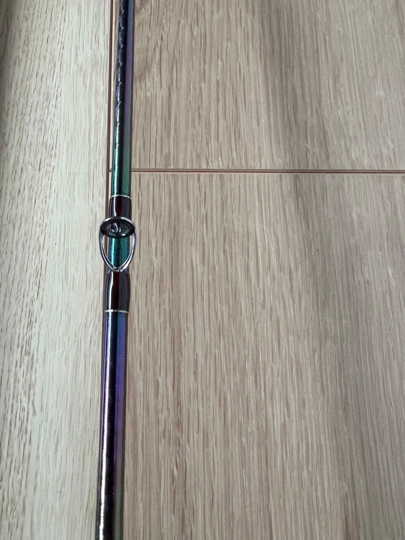 【美品】　18ワールドシャウラ　1832R-2