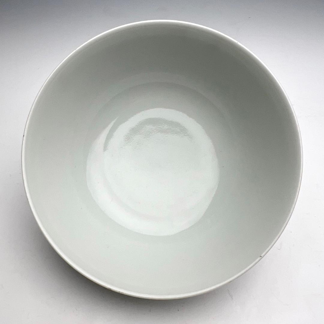 礬紅海水蝙蝠紋碗 大清乾隆年製 款 中国古玩 中国美術 A832