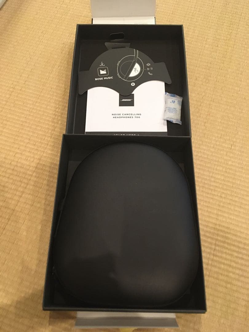 ヘッドホン Noise Cancelling Headphones 700