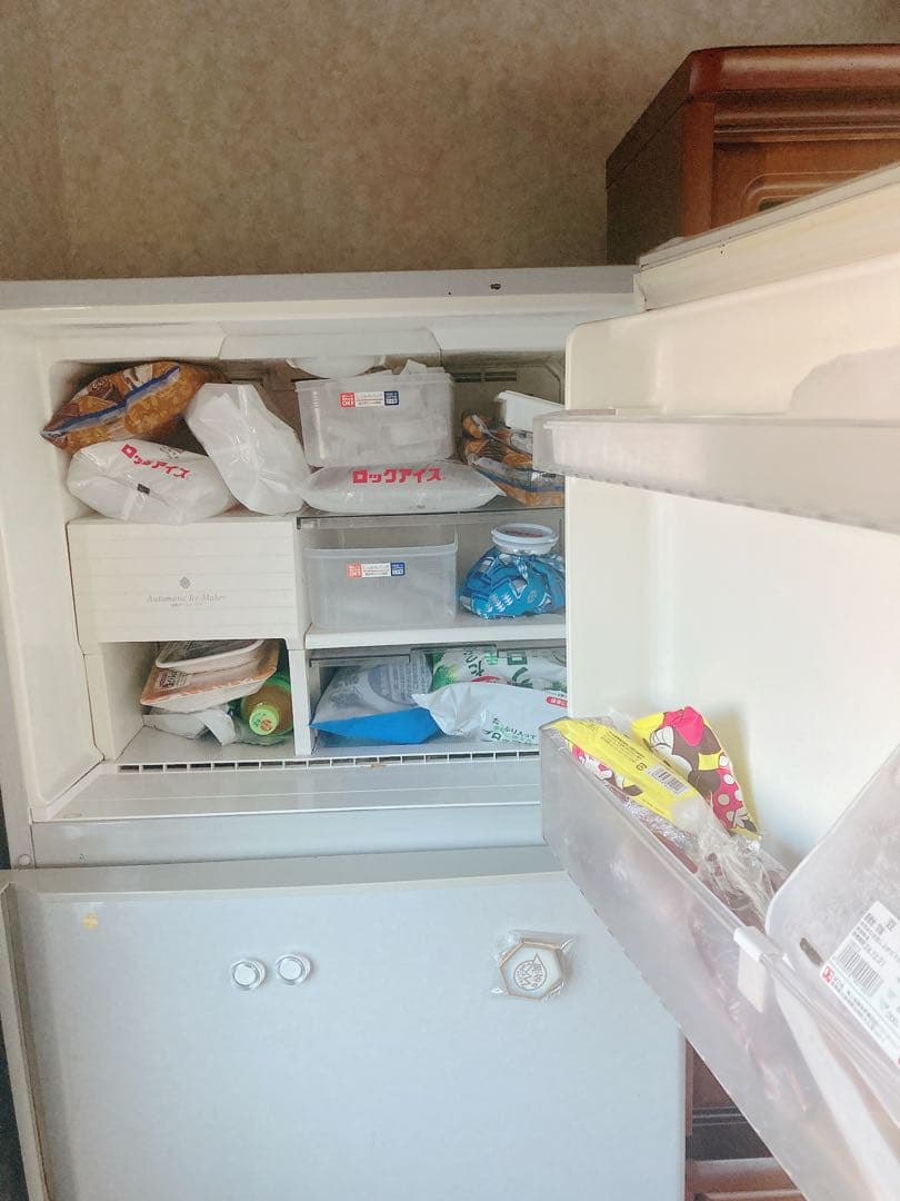 32年間使用/日立冷凍冷蔵庫R-S42D4生活家電415L