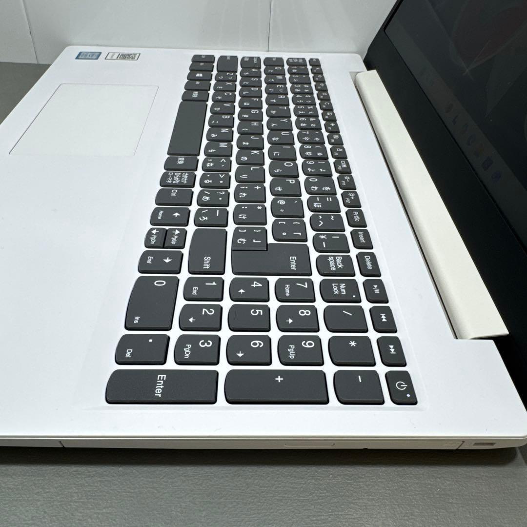 【高性能】レノボブリザードホワイト☘8世代i7☘NVMe256+1TB