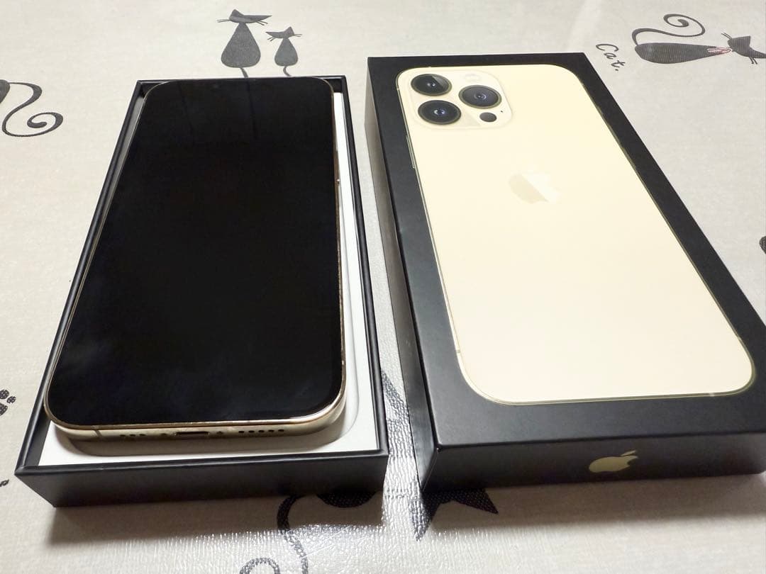 Apple iPhone 13 Pro ゴールド 本体および付属品セット