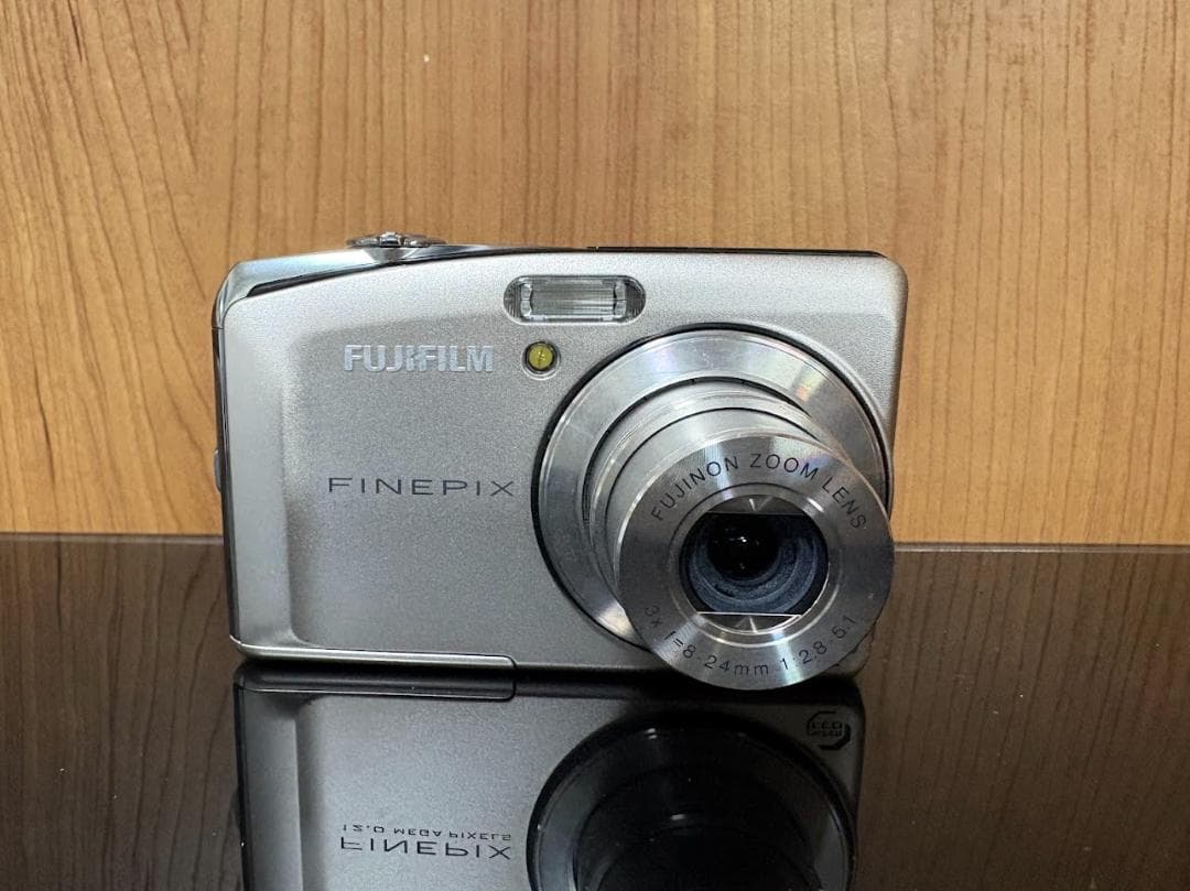 フジフィルム　FUJIFILM FinePix F50fd #Y05F262-5