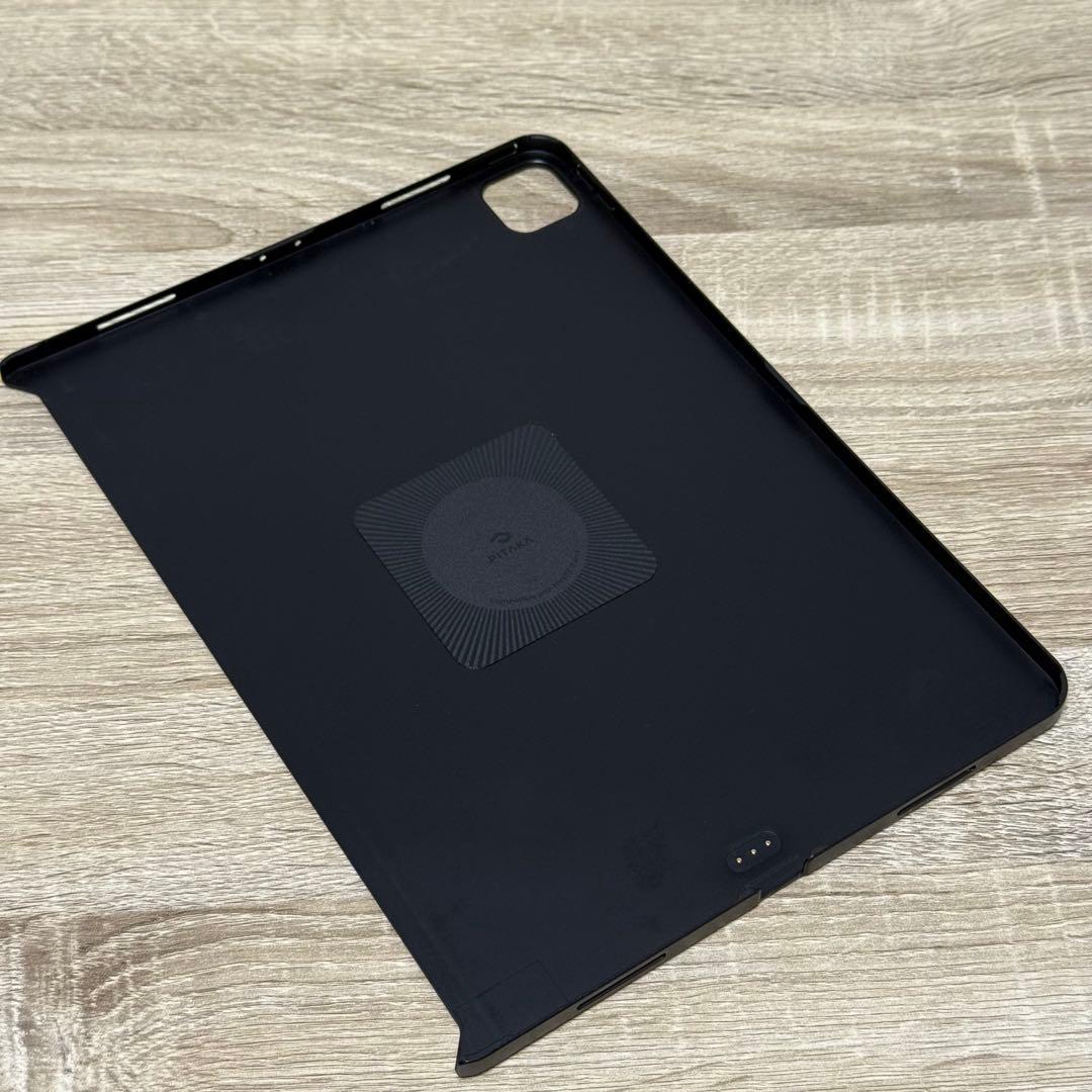 iPad Pro 12.9 1TB Magic Keyboard付き