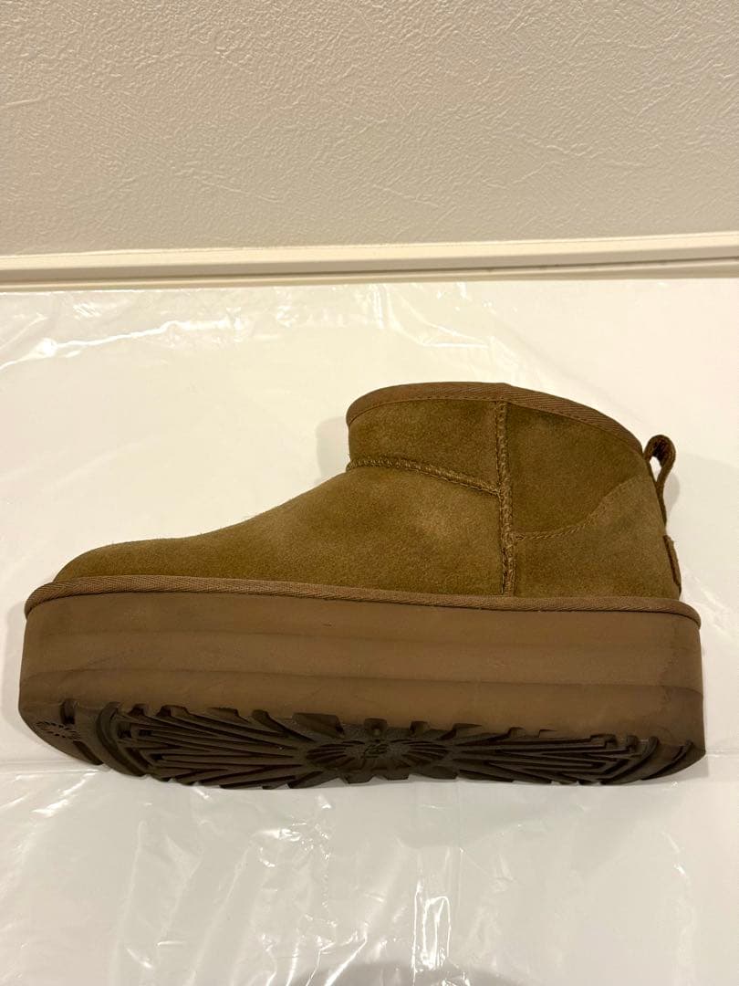 UGG クラシックウルトラミニ プラットフォーム ブーツ 23センチ