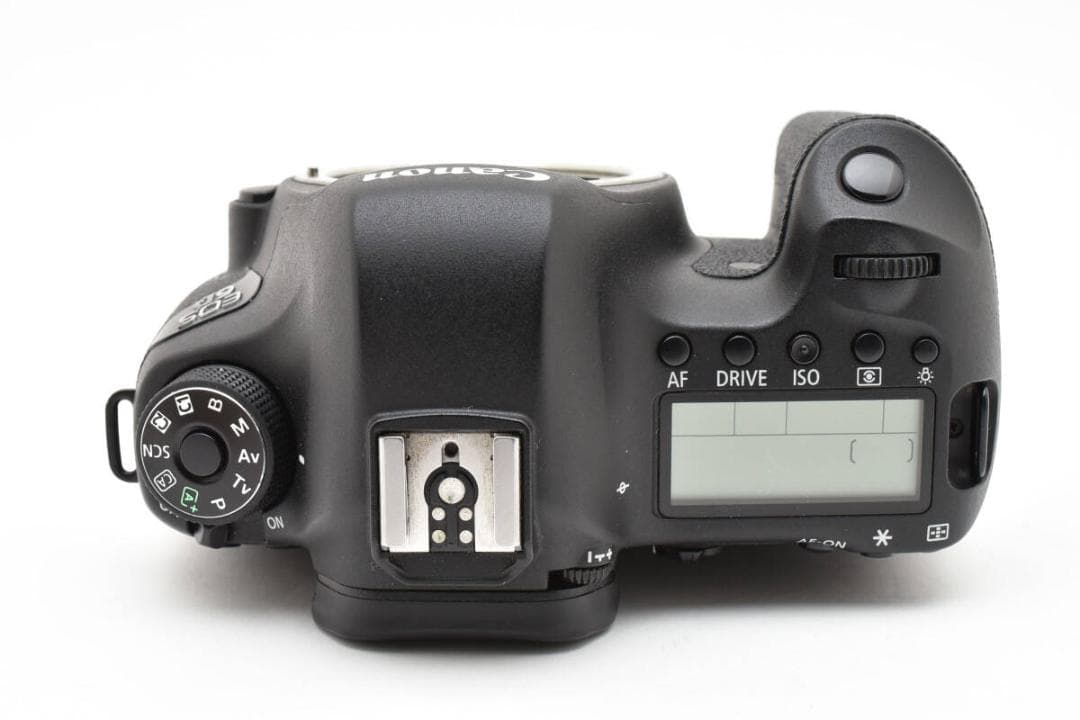 ■ 美品 ■ キャノン　Canon EOS 6D ボディ 《S数 15060回》