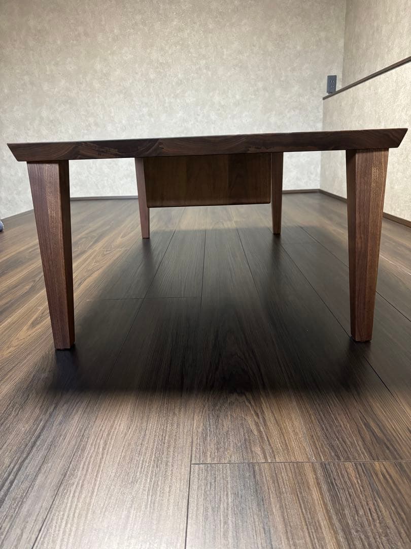 新品　家具蔵　KAGURA 無垢材　リビングテーブル　フレスコ