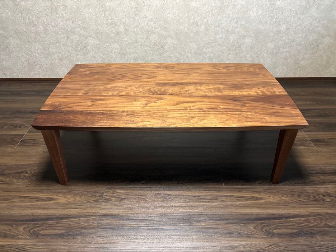 新品　家具蔵　KAGURA 無垢材　リビングテーブル　フレスコ
