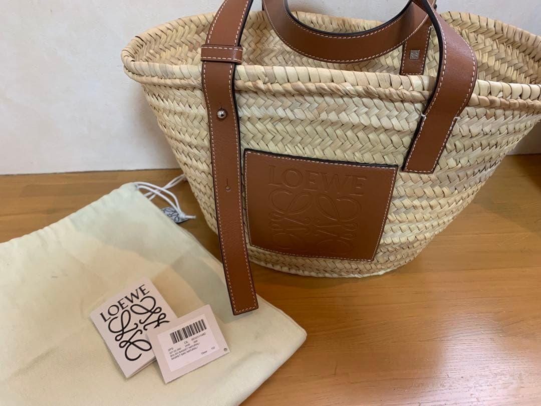 LOEWE ロエベ　カゴバッグ　かごバスケットバッグ