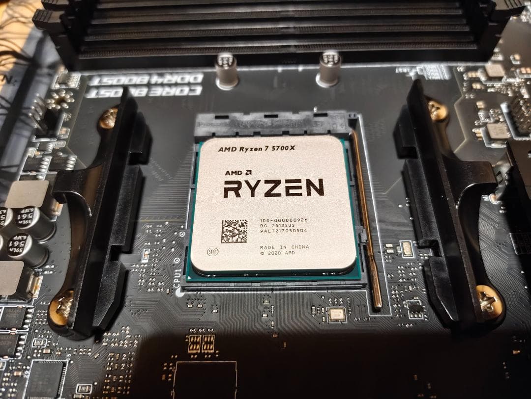自作PC Ryzen 7 5700X、DDR4 16GB、Arc B580