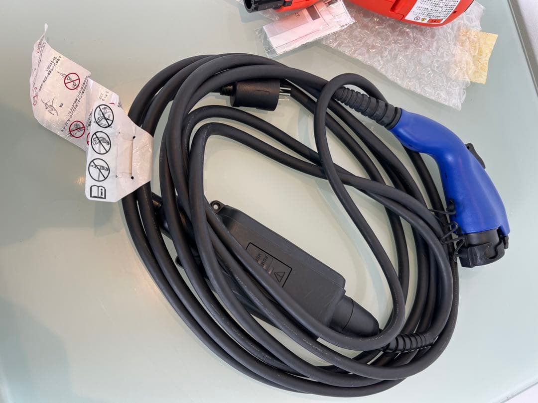 トヨタ充電ケーブル G9060-47110 プリウス phvパワーコネクター付き