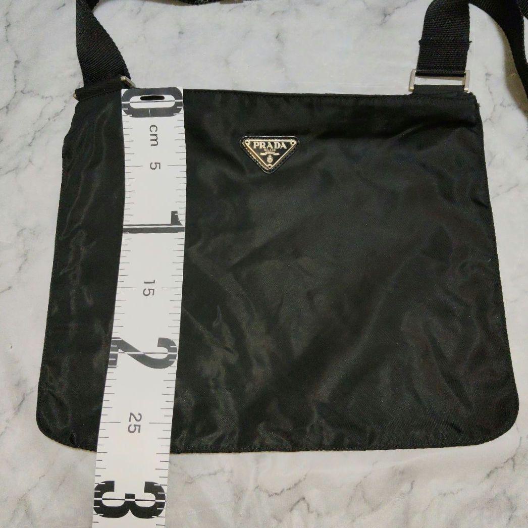 PRADA ナイロン サコッシュ ショルダーバッグ