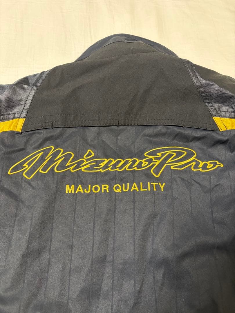 MizunoPro ウィンドブレーカー 上 ブレスサーモ L ブラック