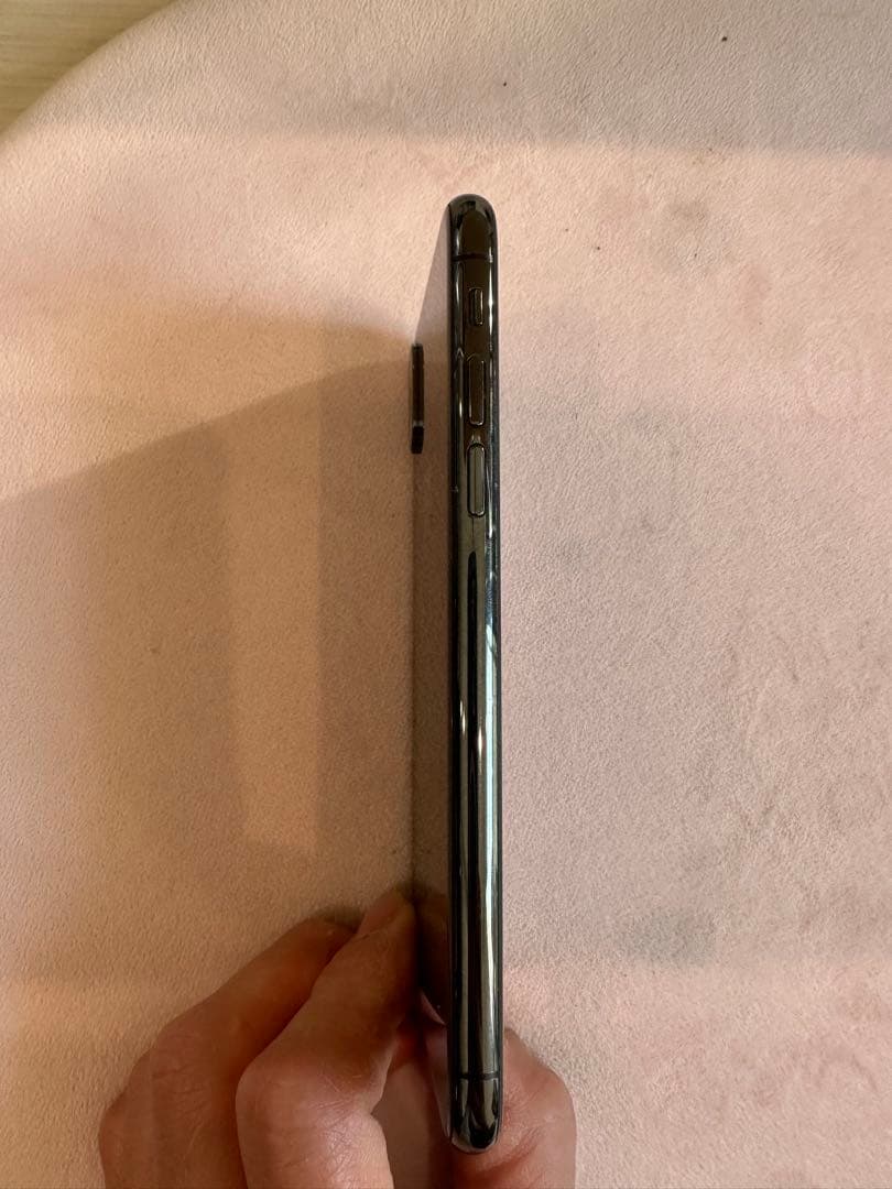 iPhone X スペースグレイ 64GB 初期化済み