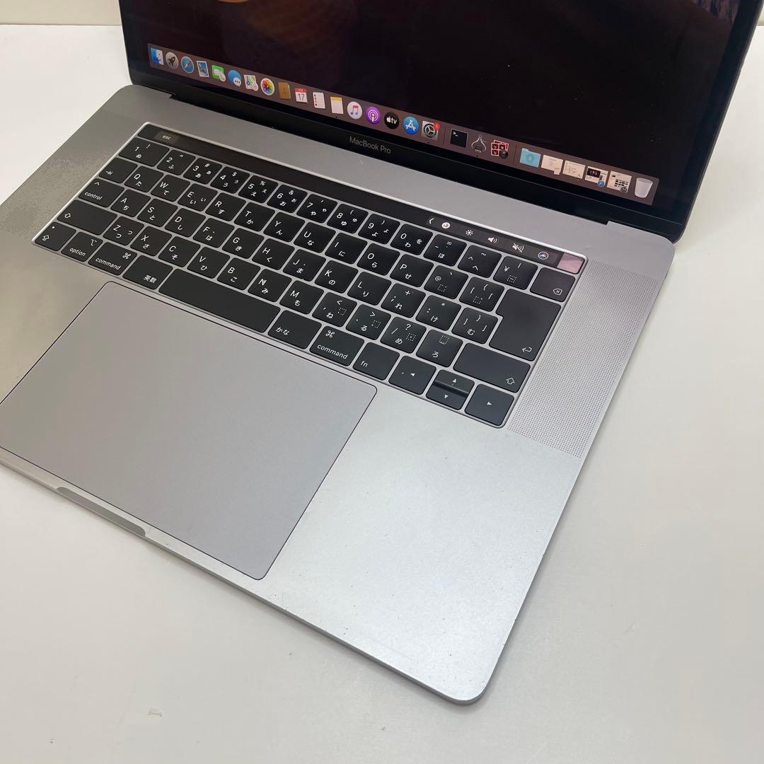 #621 Macbook Pro 2018 15インチ i7 32GB 512G