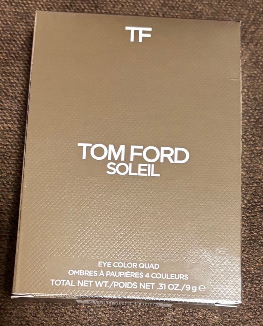 トムフォード　ソレイユ　アイカラークォード　シャレーミンク　ホリデー2025