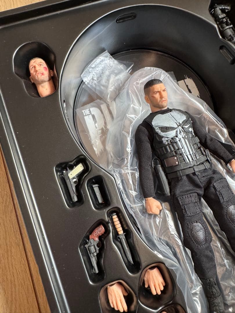 mezco パニッシャー