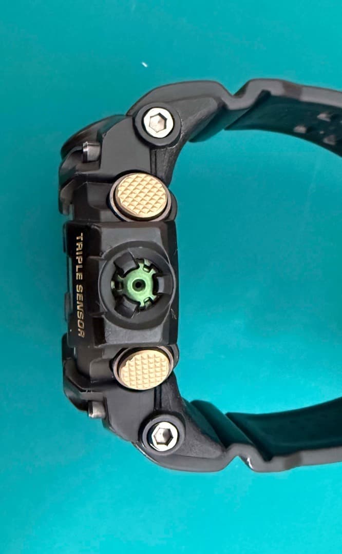 G-SHOCK GWG-1000GB-1AJF マッドマスター 電波ソーラー