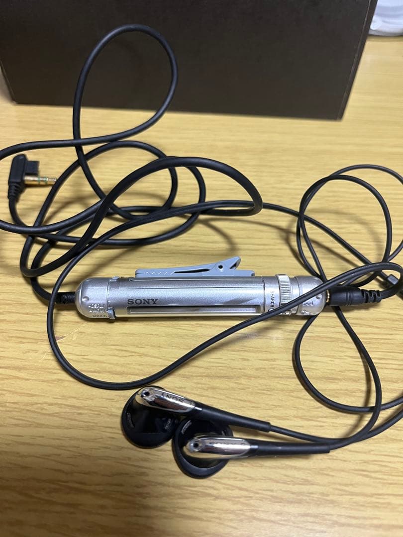 Sony DーNE20ウォークマン ポータブルCDプレーヤー