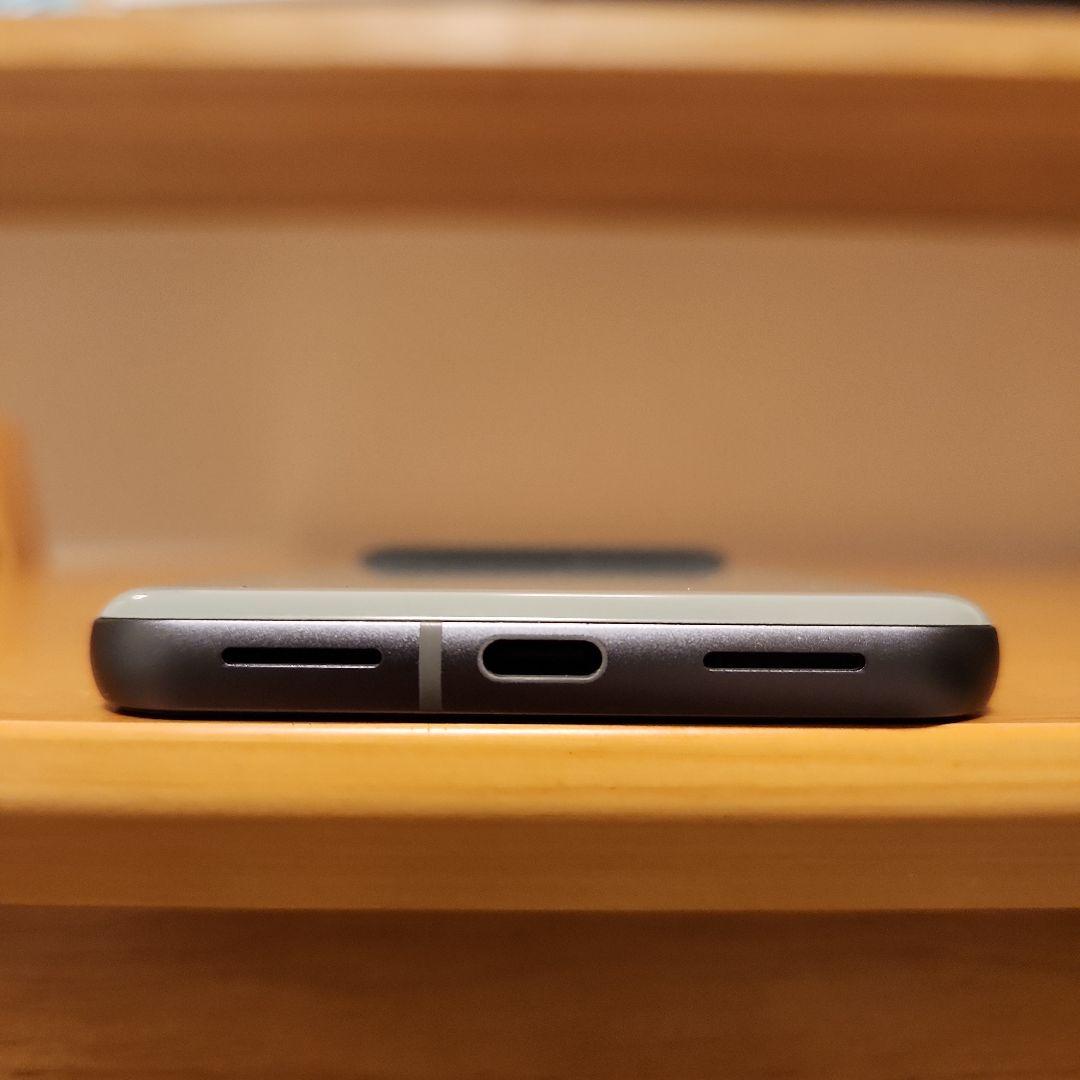 Google Pixel8 ヘーゼル　128GB　美品