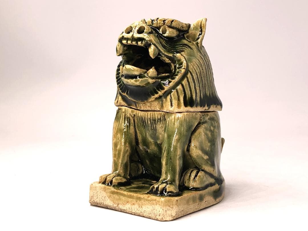 【 織部獅子香炉 】　骨董　漆塗箱付き