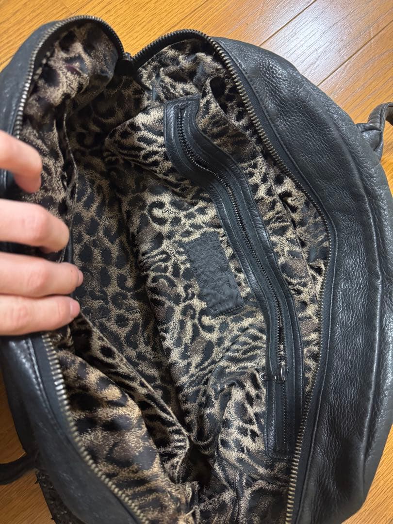 roenバッグ　スタッズ　ドクロ