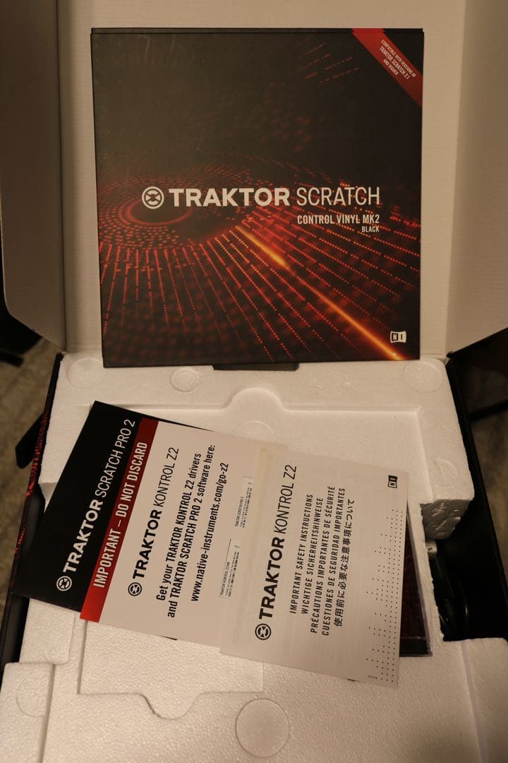 R*n様 TRAKTOR KONTROL Z2 DJコントローラー