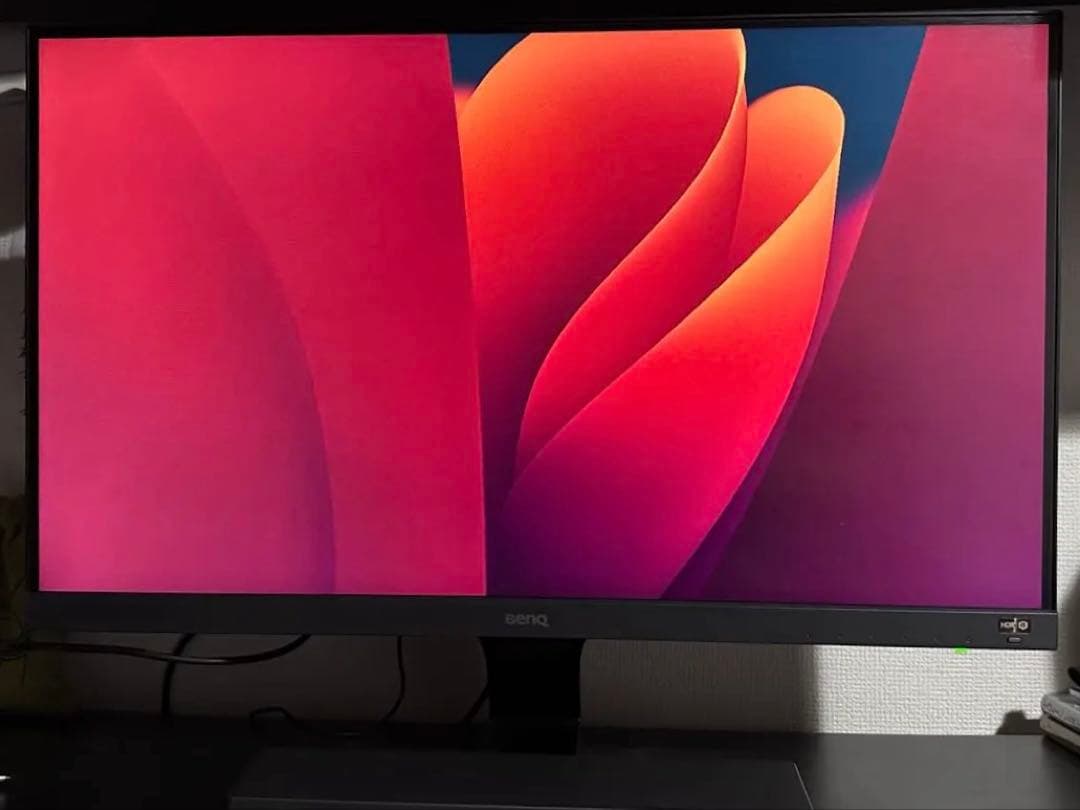 BenQ 27インチ モニター HDR対応(送料込み)