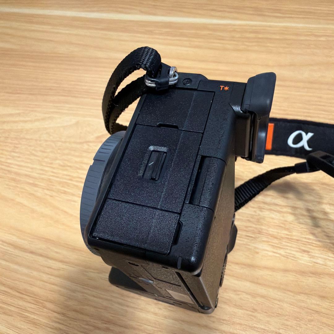 【美品/撮影649枚】α6700 レンズキット　ILCE-6700M