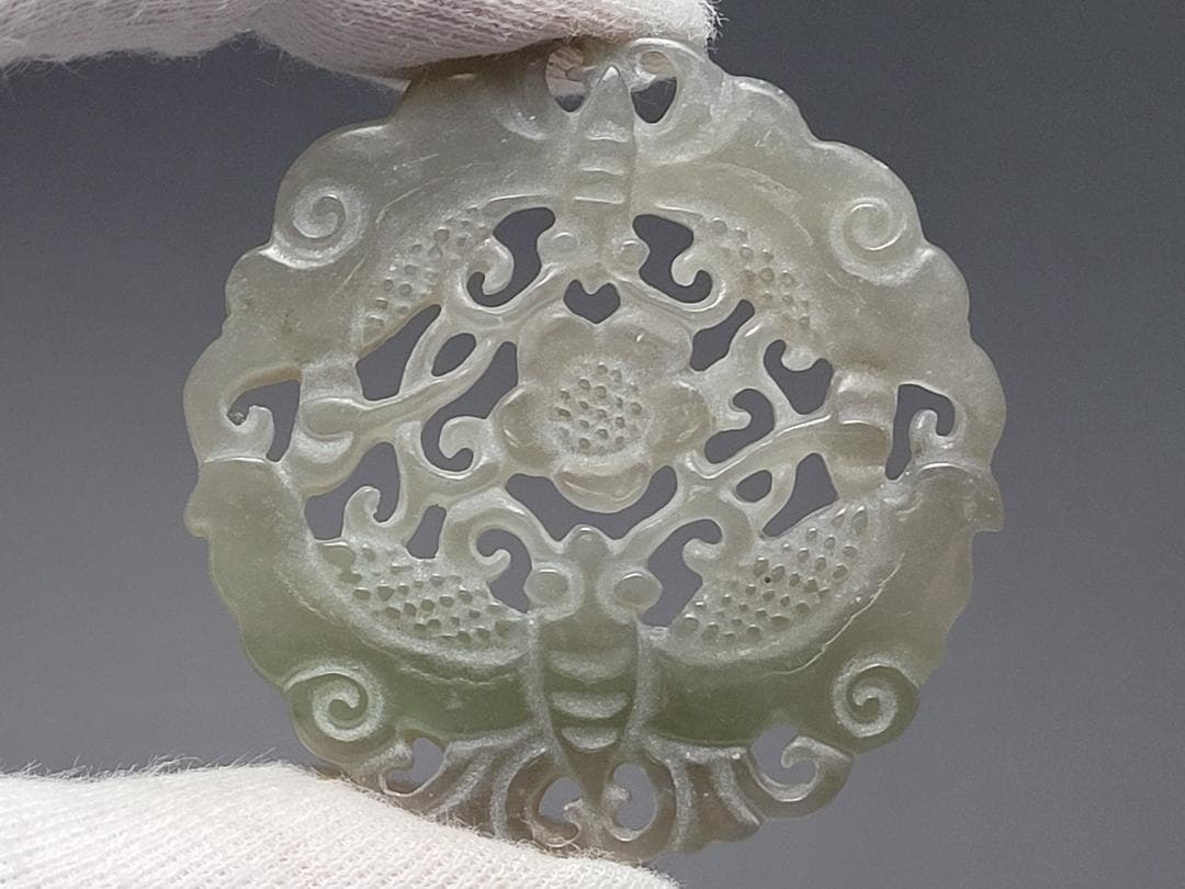 天然玉製 陽刻神獣紋 吉祥紋 玉装飾品 時代唐物 幅約5.4cm