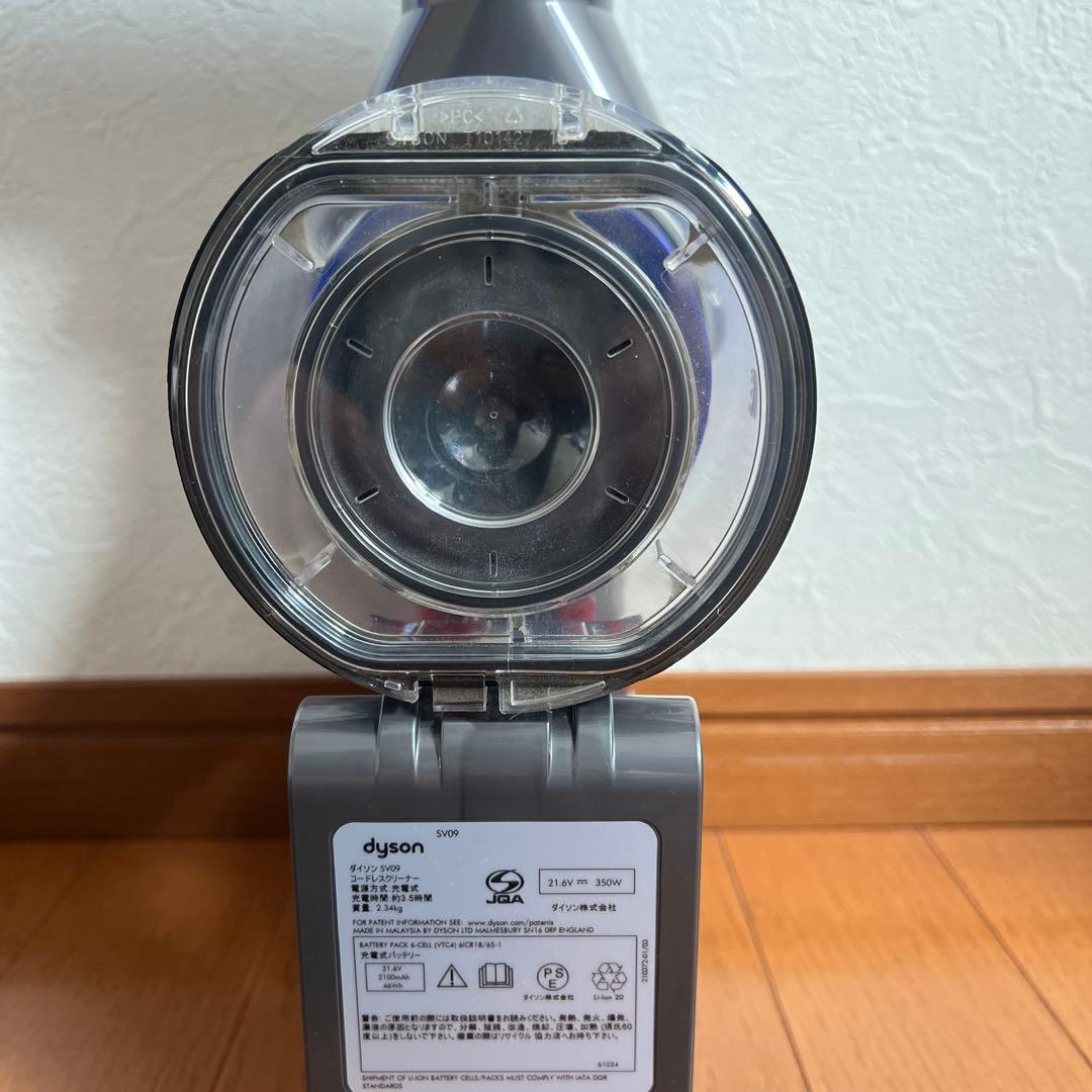 【美品】dyson v6 fluffy コードレス掃除機☆