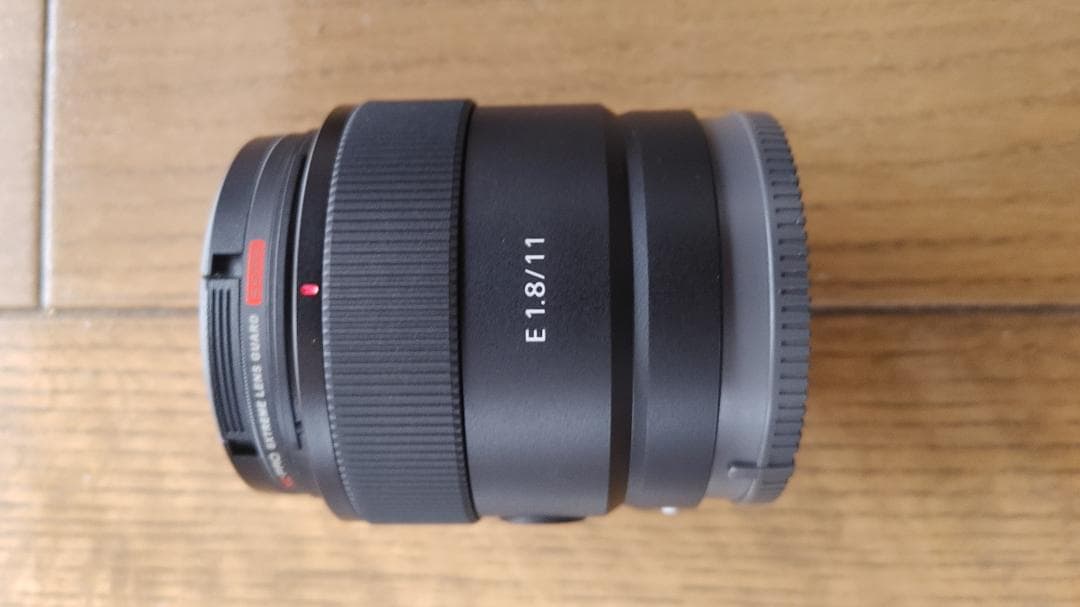 SONY 単焦点広角レンズ SEL11F18