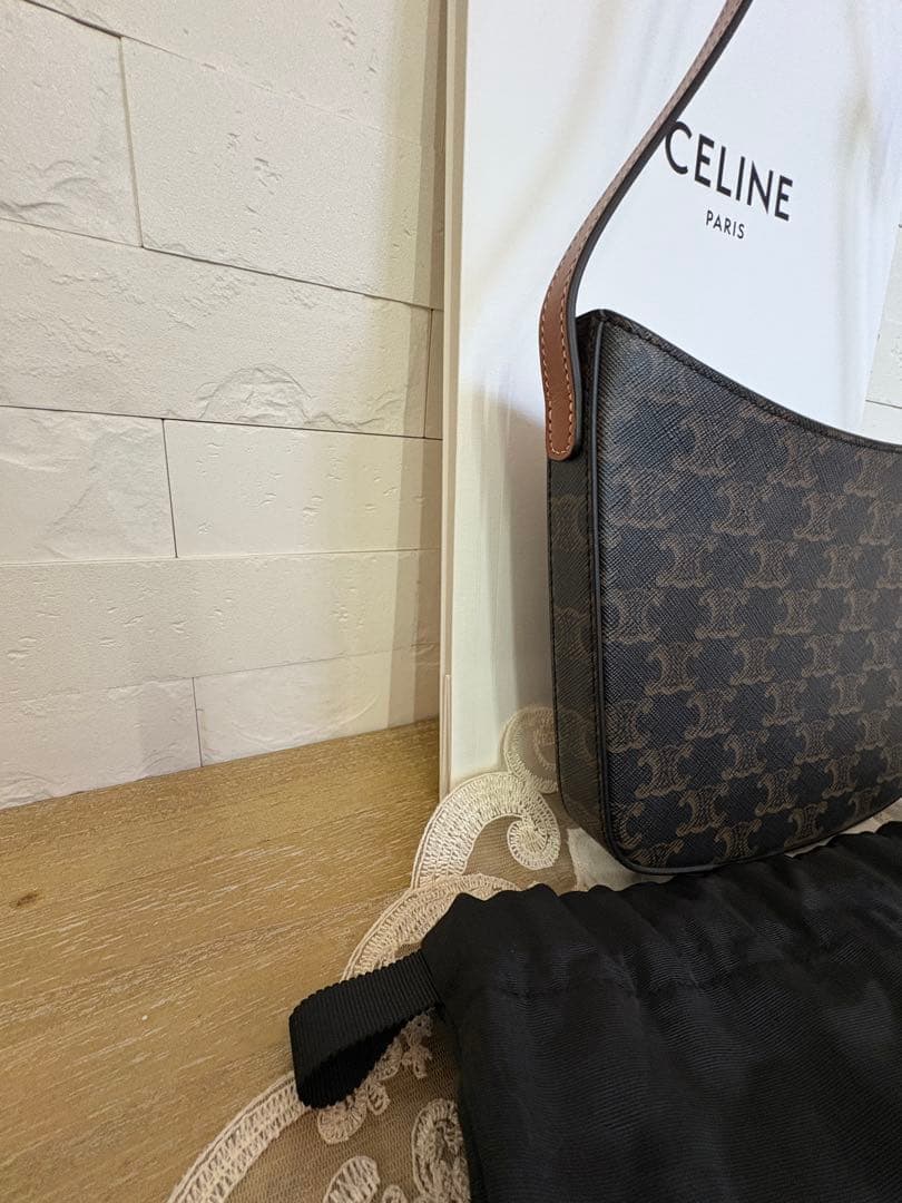 CELINE セリーヌ トリオンフ キャンバス ショルダー保存袋付き 新品