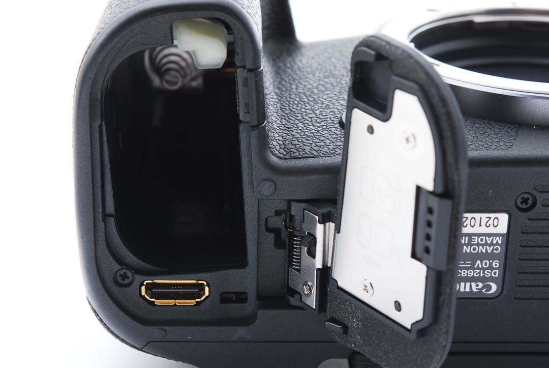 保証残有 Canon EOS R5 付属品完備 ミラーレス一眼レフカメラ