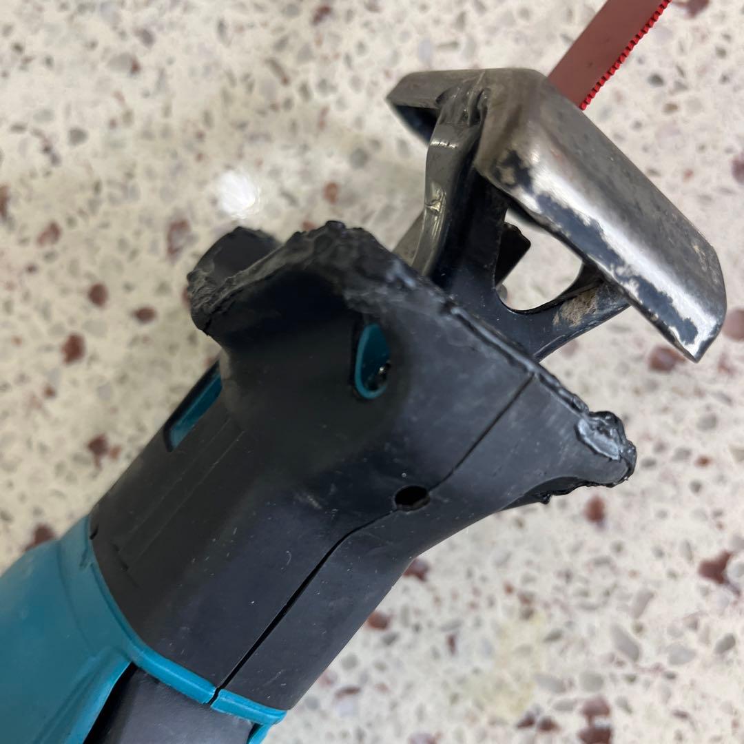 マキタレシプロソーセイバーソーカスタムJR144D14.4v本体のみ