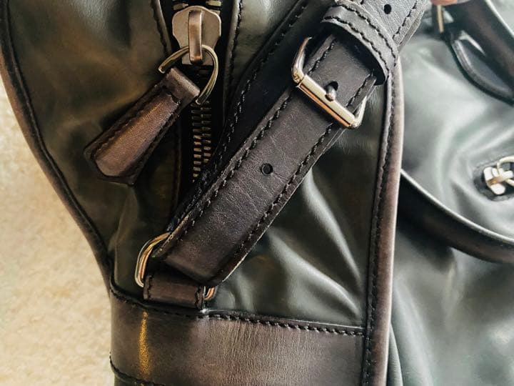 ベルルッティ　ビジネスバッグ