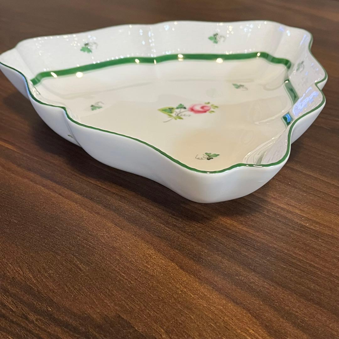 【美品】ヘレンド ウィーンの薔薇 トライアングルディッシュ 24.5cm